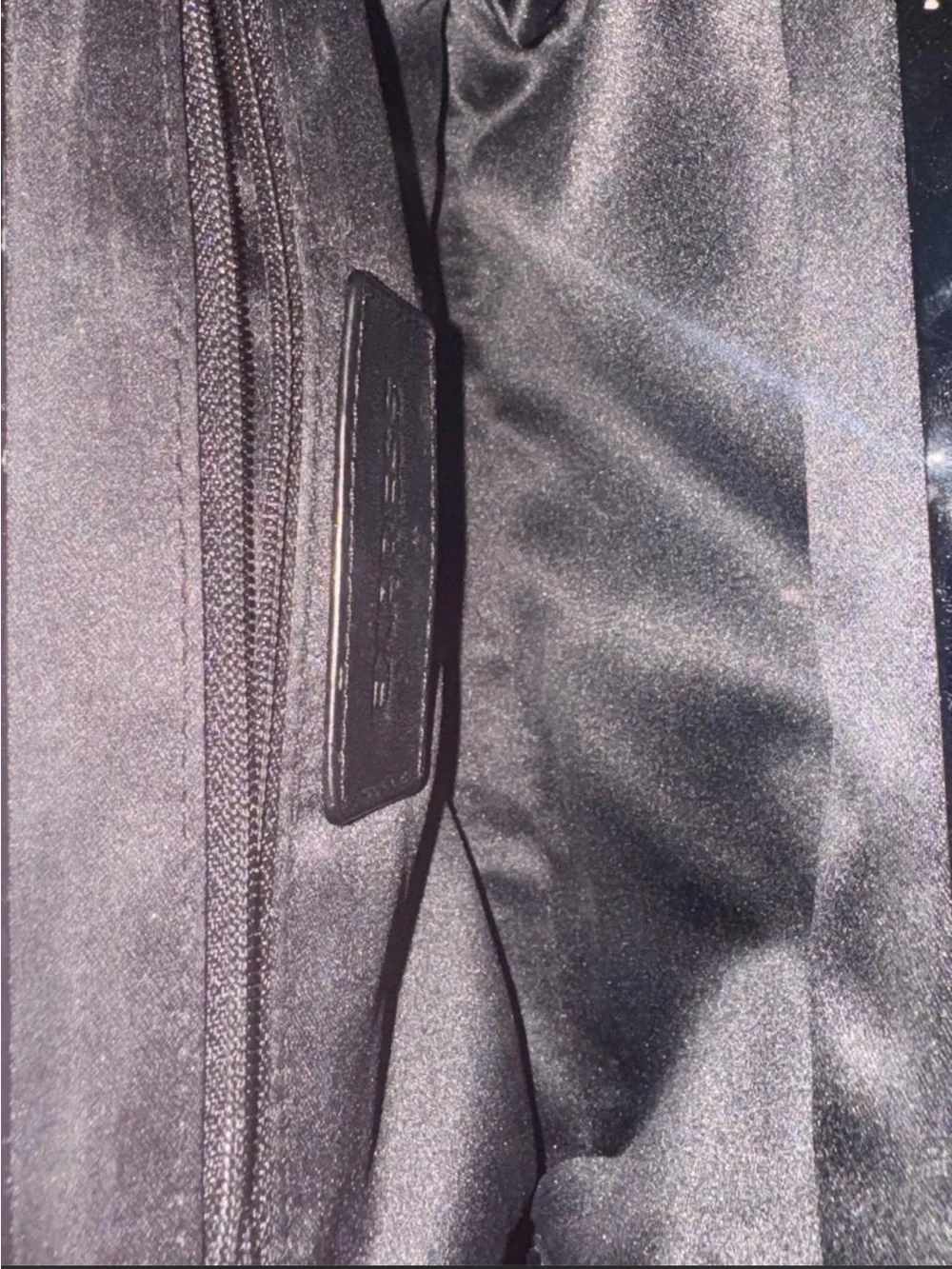 Vintage velvet express clutch
